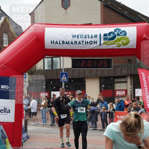 04.05.2025 - 8. Wedeler Halbmarathon Felixshl http://msf.ph/oto/7825202 04.05.2025 12:01:23 Ziel 596, 768, 1148 meine-sportfotos.de