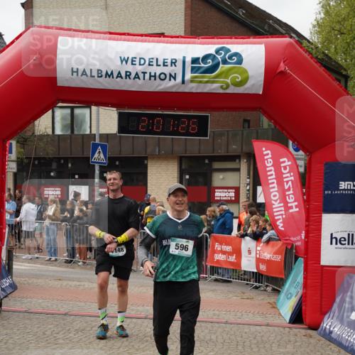 04.05.2025 - 8. Wedeler Halbmarathon Felixshl http://msf.ph/oto/7825251 04.05.2025 12:01:24 Ziel 596, 768, 1110, 1148 meine-sportfotos.de