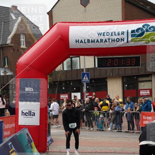 04.05.2025 - 8. Wedeler Halbmarathon Felixshl http://msf.ph/oto/7825340 04.05.2025 12:01:31 Ziel 611, 1110 meine-sportfotos.de