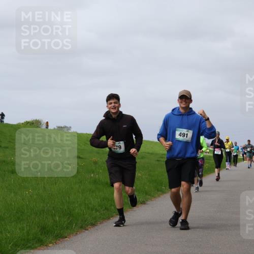 04.05.2025 - 8. Wedeler Halbmarathon Yannick Fuchs http://msf.ph/oto/7825346 04.05.2025 11:54:41 Laufen 79, 491, 837 meine-sportfotos.de