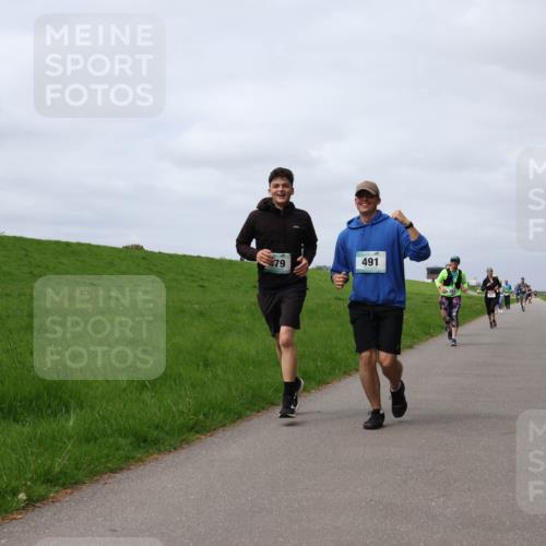 04.05.2025 - 8. Wedeler Halbmarathon Yannick Fuchs http://msf.ph/oto/7825406 04.05.2025 11:54:43 Laufen 79, 491 meine-sportfotos.de