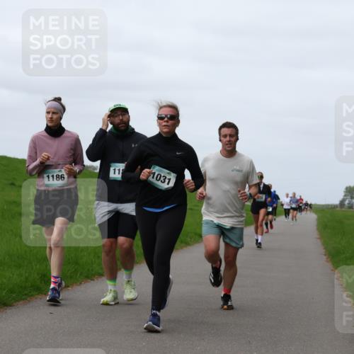 04.05.2025 - 8. Wedeler Halbmarathon Yannick Fuchs http://msf.ph/oto/7825424 04.05.2025 11:32:22 Laufen 11, 1031, 1186, 455 meine-sportfotos.de