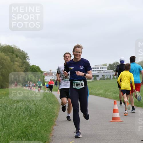 04.05.2025 - 8. Wedeler Halbmarathon Yannick Fuchs http://msf.ph/oto/7825453 04.05.2025 11:12:49 Laufen 1803, 1058 meine-sportfotos.de