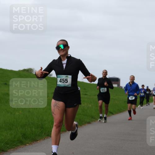 04.05.2025 - 8. Wedeler Halbmarathon Yannick Fuchs http://msf.ph/oto/7825503 04.05.2025 11:32:26 Laufen 455, 471 meine-sportfotos.de
