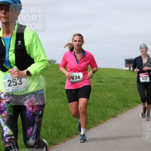 04.05.2025 - 8. Wedeler Halbmarathon Yannick Fuchs http://msf.ph/oto/7825512 04.05.2025 11:54:48 Laufen 253, 60, 234, 837 meine-sportfotos.de