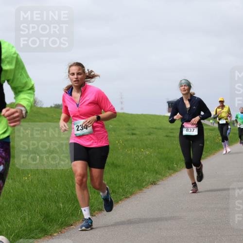 04.05.2025 - 8. Wedeler Halbmarathon Yannick Fuchs http://msf.ph/oto/7825524 04.05.2025 11:54:48 Laufen 253, 60, 234, 837 meine-sportfotos.de