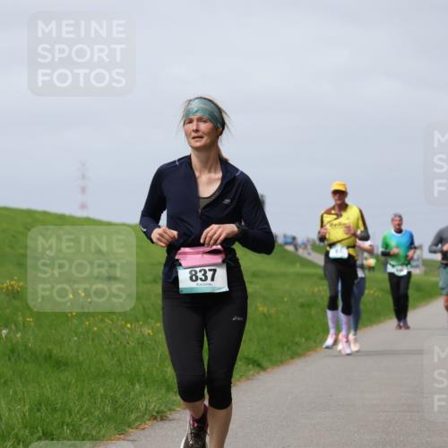 04.05.2025 - 8. Wedeler Halbmarathon Yannick Fuchs http://msf.ph/oto/7825540 04.05.2025 11:54:49 Laufen 837 meine-sportfotos.de