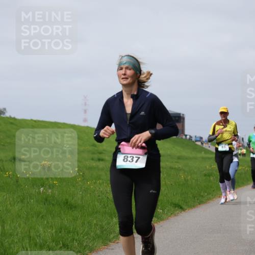 04.05.2025 - 8. Wedeler Halbmarathon Yannick Fuchs http://msf.ph/oto/7825559 04.05.2025 11:54:50 Laufen 837, 93, 896, 335 meine-sportfotos.de