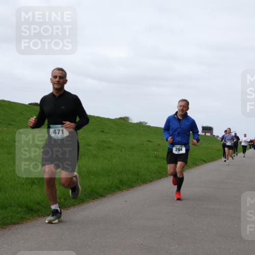 04.05.2025 - 8. Wedeler Halbmarathon Yannick Fuchs http://msf.ph/oto/7825578 04.05.2025 11:32:30 Laufen 471, 264 meine-sportfotos.de