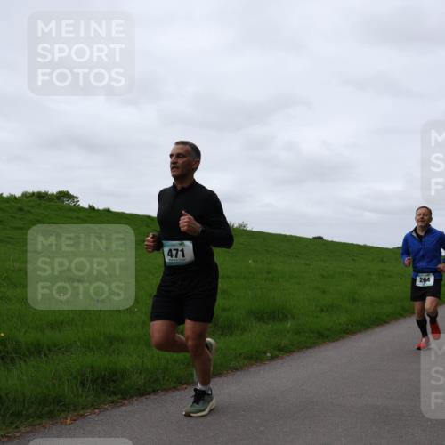 04.05.2025 - 8. Wedeler Halbmarathon Yannick Fuchs http://msf.ph/oto/7825594 04.05.2025 11:32:31 Laufen 471, 264 meine-sportfotos.de
