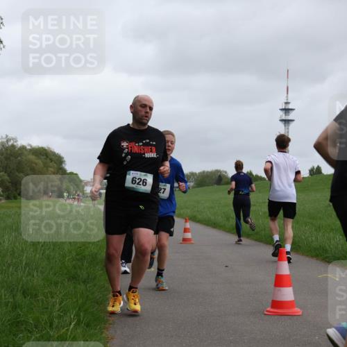 04.05.2025 - 8. Wedeler Halbmarathon Yannick Fuchs http://msf.ph/oto/7825595 04.05.2025 11:12:56 Laufen 119, 626, 27 meine-sportfotos.de