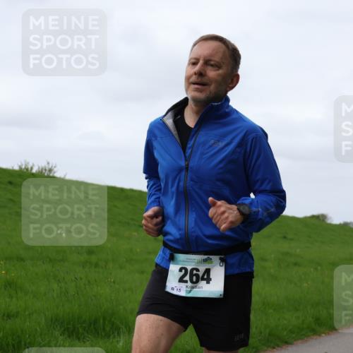04.05.2025 - 8. Wedeler Halbmarathon Yannick Fuchs http://msf.ph/oto/7825609 04.05.2025 11:32:33 Laufen 1, 264, 15 meine-sportfotos.de