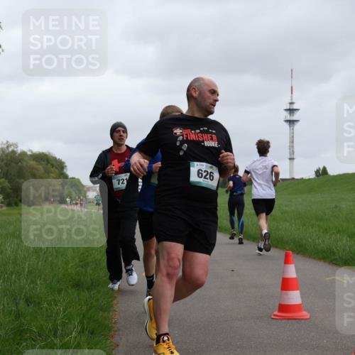 04.05.2025 - 8. Wedeler Halbmarathon Yannick Fuchs http://msf.ph/oto/7825626 04.05.2025 11:12:57 Laufen 721, 119, 626, 2 meine-sportfotos.de