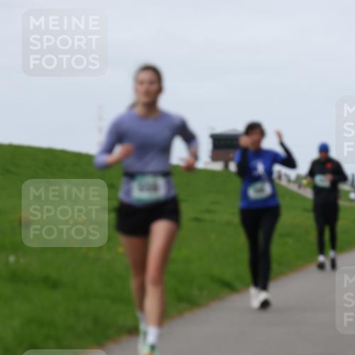 04.05.2025 - 8. Wedeler Halbmarathon Yannick Fuchs http://msf.ph/oto/7825634 04.05.2025 11:32:34 Laufen  meine-sportfotos.de