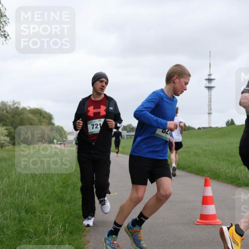 04.05.2025 - 8. Wedeler Halbmarathon Yannick Fuchs http://msf.ph/oto/7825654 04.05.2025 11:12:57 Laufen 721, 021 meine-sportfotos.de