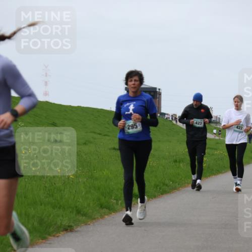 04.05.2025 - 8. Wedeler Halbmarathon Yannick Fuchs http://msf.ph/oto/7825671 04.05.2025 11:32:35 Laufen 555, 295, 423, 422 meine-sportfotos.de