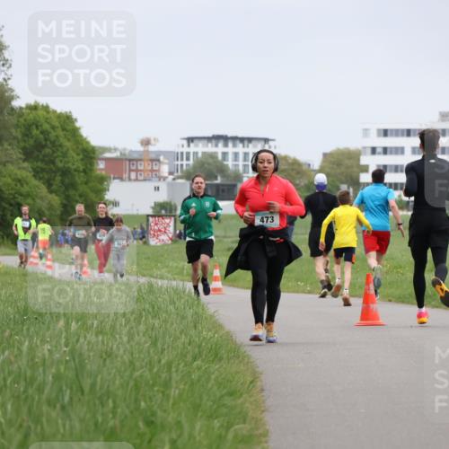 04.05.2025 - 8. Wedeler Halbmarathon Yannick Fuchs http://msf.ph/oto/7825690 04.05.2025 11:12:59 Laufen 19, 473 meine-sportfotos.de