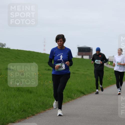 04.05.2025 - 8. Wedeler Halbmarathon Yannick Fuchs http://msf.ph/oto/7825709 04.05.2025 11:32:37 Laufen 95, 423 meine-sportfotos.de