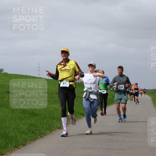 04.05.2025 - 8. Wedeler Halbmarathon Yannick Fuchs http://msf.ph/oto/7825732 04.05.2025 11:54:56 Laufen 93, 269, 896, 335 meine-sportfotos.de