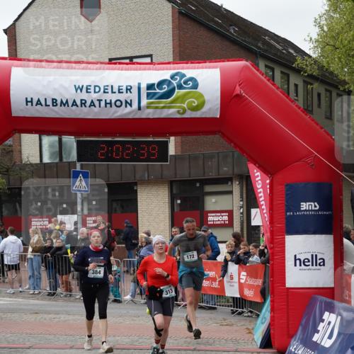 04.05.2025 - 8. Wedeler Halbmarathon Felixshl http://msf.ph/oto/7825738 04.05.2025 12:02:37 Ziel 172, 313, 384 meine-sportfotos.de