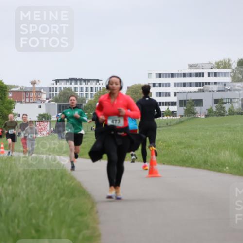 04.05.2025 - 8. Wedeler Halbmarathon Yannick Fuchs http://msf.ph/oto/7825747 04.05.2025 11:13:01 Laufen 473, 23 meine-sportfotos.de