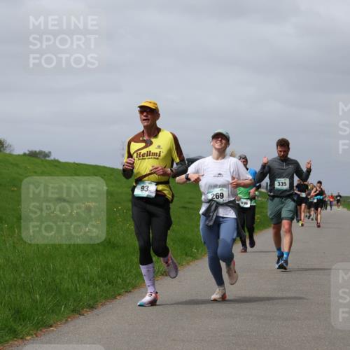 04.05.2025 - 8. Wedeler Halbmarathon Yannick Fuchs http://msf.ph/oto/7825753 04.05.2025 11:54:56 Laufen 93, 269, 896, 335 meine-sportfotos.de