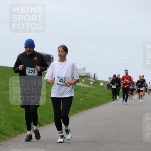 04.05.2025 - 8. Wedeler Halbmarathon Yannick Fuchs http://msf.ph/oto/7825758 04.05.2025 11:32:41 Laufen 423, 422 meine-sportfotos.de