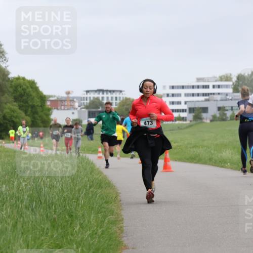 04.05.2025 - 8. Wedeler Halbmarathon Yannick Fuchs http://msf.ph/oto/7825770 04.05.2025 11:13:03 Laufen 473 meine-sportfotos.de
