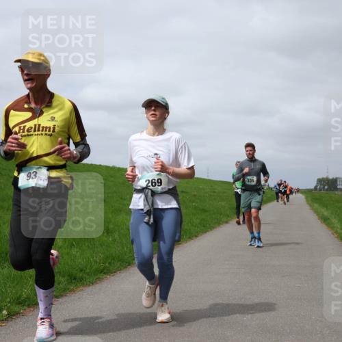 04.05.2025 - 8. Wedeler Halbmarathon Yannick Fuchs http://msf.ph/oto/7825850 04.05.2025 11:55:00 Laufen 93, 269, 335 meine-sportfotos.de