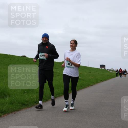 04.05.2025 - 8. Wedeler Halbmarathon Yannick Fuchs http://msf.ph/oto/7825865 04.05.2025 11:32:47 Laufen 423, 422 meine-sportfotos.de