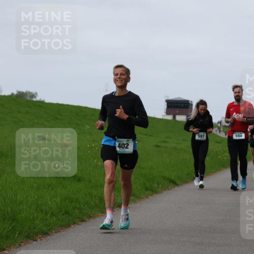 04.05.2025 - 8. Wedeler Halbmarathon Yannick Fuchs http://msf.ph/oto/7825884 04.05.2025 11:32:57 Laufen 402, 597, 598 meine-sportfotos.de