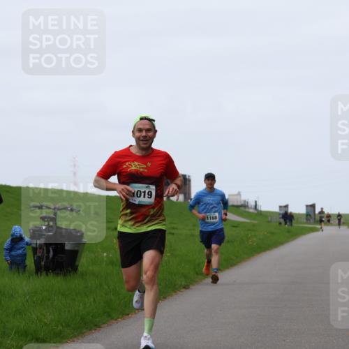 04.05.2025 - 8. Wedeler Halbmarathon Yannick Fuchs http://msf.ph/oto/7825920 04.05.2025 11:13:12 Laufen 019, 1168 meine-sportfotos.de