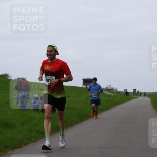 04.05.2025 - 8. Wedeler Halbmarathon Yannick Fuchs http://msf.ph/oto/7825961 04.05.2025 11:13:13 Laufen 101, 1168 meine-sportfotos.de