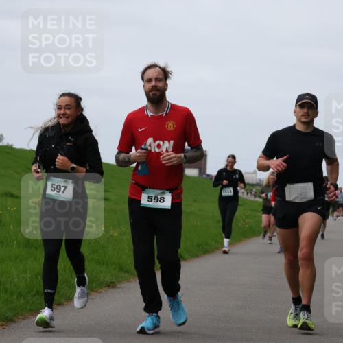 04.05.2025 - 8. Wedeler Halbmarathon Yannick Fuchs http://msf.ph/oto/7825986 04.05.2025 11:33:03 Laufen 1113, 597, 598 meine-sportfotos.de
