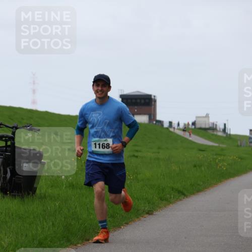04.05.2025 - 8. Wedeler Halbmarathon Yannick Fuchs http://msf.ph/oto/7825999 04.05.2025 11:13:14 Laufen 1168 meine-sportfotos.de