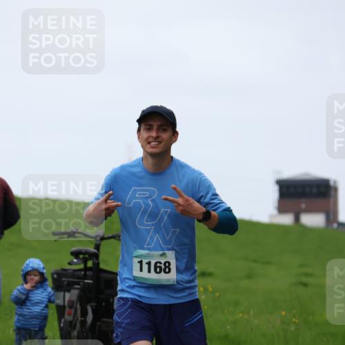 04.05.2025 - 8. Wedeler Halbmarathon Yannick Fuchs http://msf.ph/oto/7826022 04.05.2025 11:13:15 Laufen 1168 meine-sportfotos.de