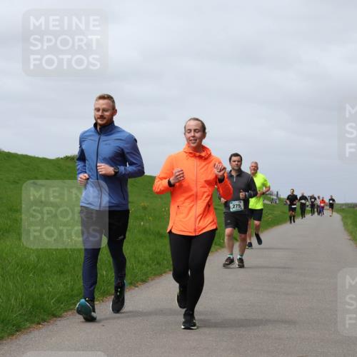 04.05.2025 - 8. Wedeler Halbmarathon Yannick Fuchs http://msf.ph/oto/7826054 04.05.2025 11:55:16 Laufen 275 meine-sportfotos.de