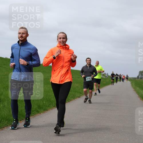 04.05.2025 - 8. Wedeler Halbmarathon Yannick Fuchs http://msf.ph/oto/7826065 04.05.2025 11:55:16 Laufen 275 meine-sportfotos.de