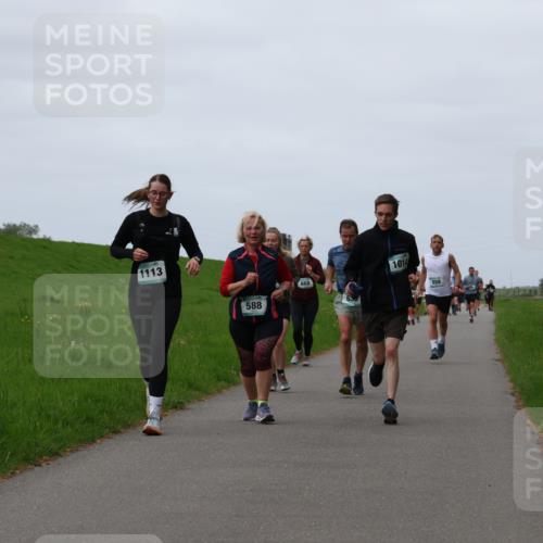 04.05.2025 - 8. Wedeler Halbmarathon Yannick Fuchs http://msf.ph/oto/7826113 04.05.2025 11:33:11 Laufen 1113, 588, 668, 1014, 558 meine-sportfotos.de