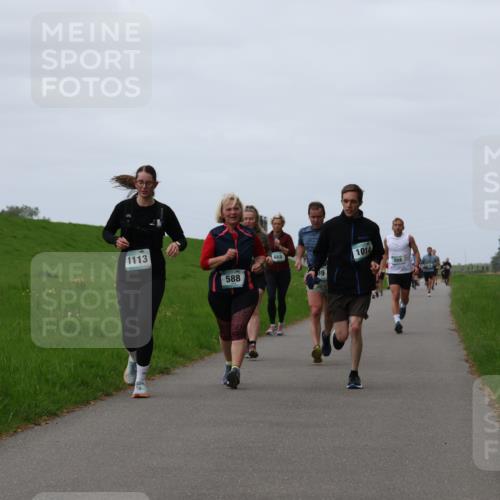 04.05.2025 - 8. Wedeler Halbmarathon Yannick Fuchs http://msf.ph/oto/7826116 04.05.2025 11:33:11 Laufen 1113, 588, 1014, 558 meine-sportfotos.de