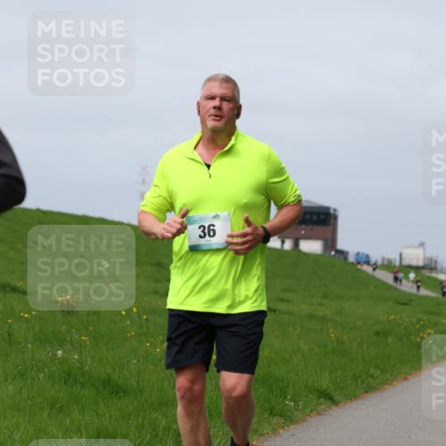 04.05.2025 - 8. Wedeler Halbmarathon Yannick Fuchs http://msf.ph/oto/7826125 04.05.2025 11:55:19 Laufen 36 meine-sportfotos.de
