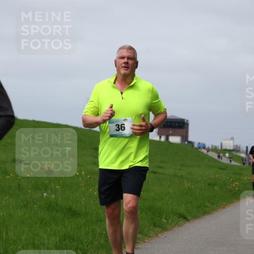 04.05.2025 - 8. Wedeler Halbmarathon Yannick Fuchs http://msf.ph/oto/7826130 04.05.2025 11:55:19 Laufen 36 meine-sportfotos.de