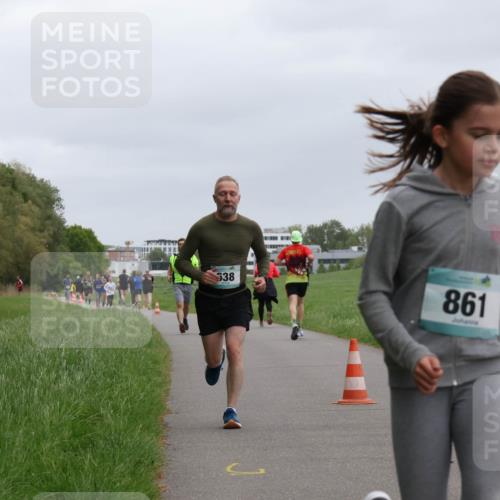 04.05.2025 - 8. Wedeler Halbmarathon Yannick Fuchs http://msf.ph/oto/7826140 04.05.2025 11:13:24 Laufen 38, 861, 3 meine-sportfotos.de