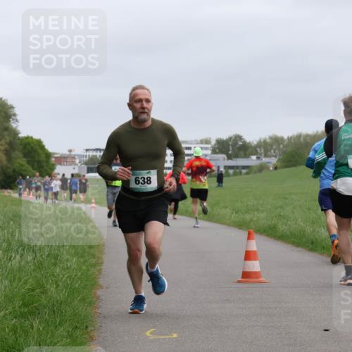 04.05.2025 - 8. Wedeler Halbmarathon Yannick Fuchs http://msf.ph/oto/7826150 04.05.2025 11:13:24 Laufen 638, 923 meine-sportfotos.de