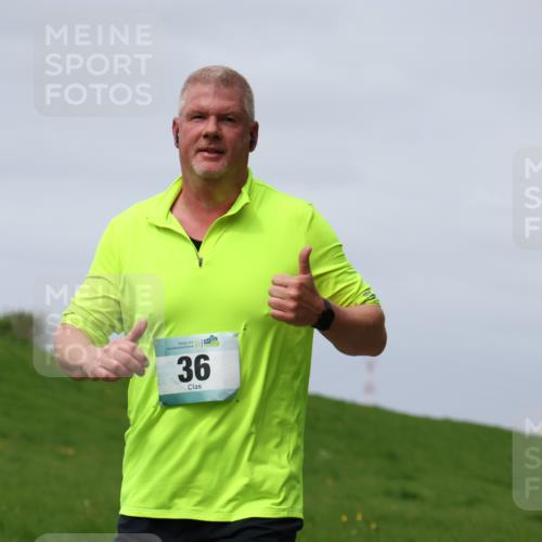 04.05.2025 - 8. Wedeler Halbmarathon Yannick Fuchs http://msf.ph/oto/7826167 04.05.2025 11:55:20 Laufen 36 meine-sportfotos.de