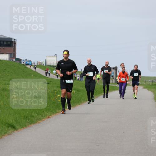 04.05.2025 - 8. Wedeler Halbmarathon Yannick Fuchs http://msf.ph/oto/7826175 04.05.2025 11:55:21 Laufen 179, 327, 118, 121 meine-sportfotos.de