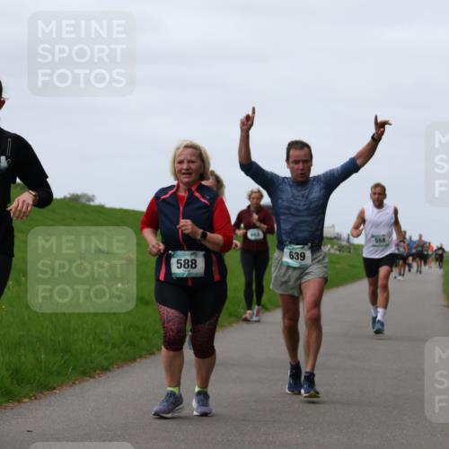 04.05.2025 - 8. Wedeler Halbmarathon Yannick Fuchs http://msf.ph/oto/7826182 04.05.2025 11:33:14 Laufen 1113, 588, 639, 558 meine-sportfotos.de