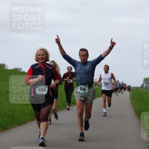 04.05.2025 - 8. Wedeler Halbmarathon Yannick Fuchs http://msf.ph/oto/7826208 04.05.2025 11:33:14 Laufen 588, 668, 639, 558 meine-sportfotos.de