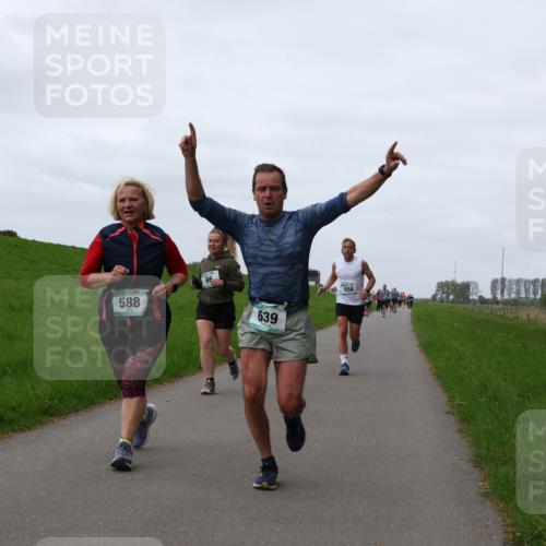 04.05.2025 - 8. Wedeler Halbmarathon Yannick Fuchs http://msf.ph/oto/7826265 04.05.2025 11:33:16 Laufen 588, 66, 639, 558 meine-sportfotos.de