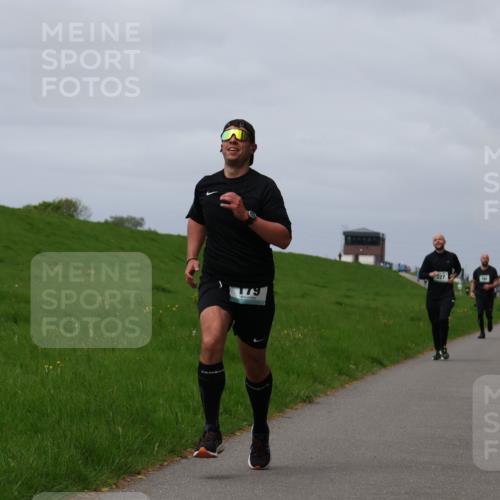 04.05.2025 - 8. Wedeler Halbmarathon Yannick Fuchs http://msf.ph/oto/7826267 04.05.2025 11:55:32 Laufen 179, 327 meine-sportfotos.de